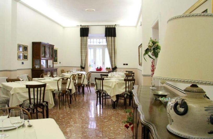 Monte Marsicano Hotel เปสกัสเซโรลี ภายนอก รูปภาพ